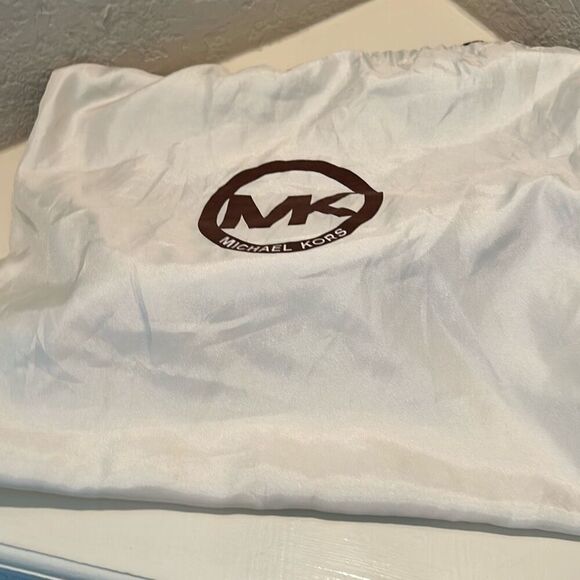 Michael Kors Snakeskin Clutch Bag Beige Brown Animal Print Gold Accent Handle - Picture 8 of 10